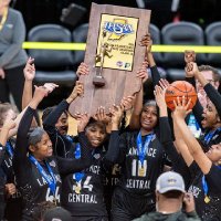 LCHS LADY BEARS 🏀 (@lcladybearbball) 's Twitter Profile