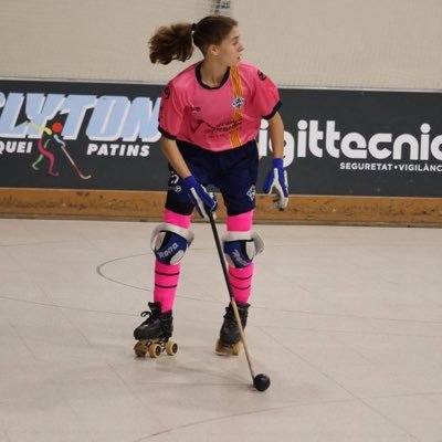 pedagoga, entrenadora, coordinadora i jugadora d’hoquei patins