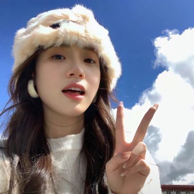 2904658177Mmmm's profile picture. whatsapp ：0086 18803081011