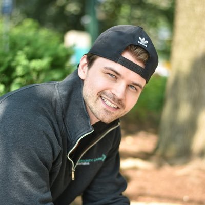 DerekVervoorn's profile picture. Most tweets are quotes I find interesting and/or reminders to myself.