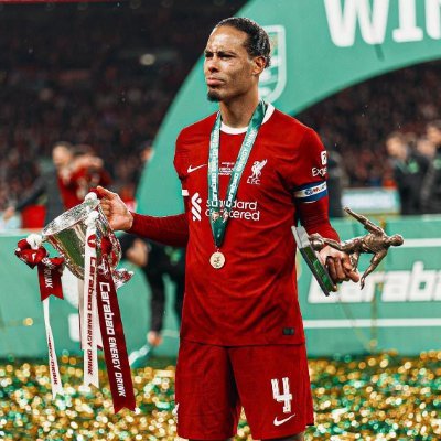 https://t.co/eREBxqPTnF 24/🇨🇿 @LFC🐐