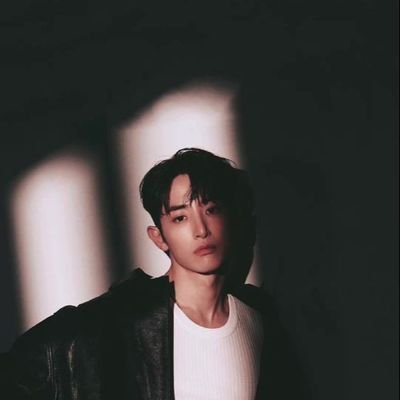 PARODY - not the real Lee Soo Hyuk • Model and Actor • 88's Pride ❘ NS(A)FW, ENG/BHS, Selective ❘ 𝑎 𝑙𝑎 𝑓𝑜𝑙𝑖𝑒