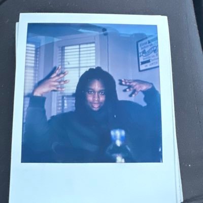 Chi ✈️ Atl. 🇨🇮 x 🇫🇷 I have a main bitch I am never leaving alone