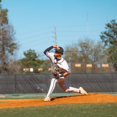 5’11 155 lbs| C/O 2025 | Northland Christian HS | 4.8 GPA | NHS | Baseball | IF/P/OF | Houston Heat 2025  | NCAA ID# 2301770450 | God, Family and Friends #1 |