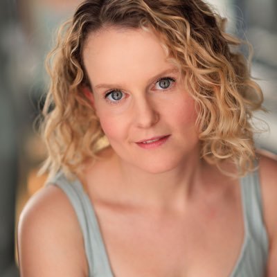 Little Scarborough lass .                           Actor | Voice Artist | Facilitator           Repped by @thenarrowroadco she/her