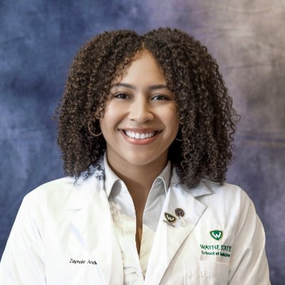 Aspiring dermatologist | MS3 at @waynemedicine | @michiganstateu alumni 💚 | Passionate about SOC, rheumatologic derm, and peds derm! pronouns: she/her/hers