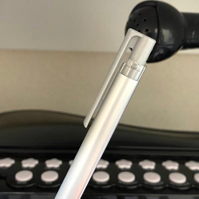 aniko_Box_Up's profile picture. アニマ・リズム 📺🌟アニメの作画・好きなシーン♬好きな〇〇をおもいだしてる...。海で暮らしてた時に 寮の間でゴロゴロした部屋など。学園生活のまとめ📔🌳✨時々・シャイニキ ✩ ポケ森 🥄まぜっこ班？🌸