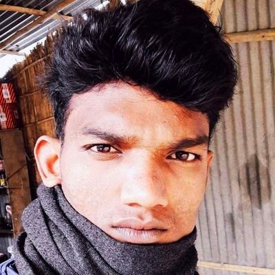 तुम्हारी ज़ुल्फ़ों के साये में शाम कर लूंगा,
सफर इस उम्र का पल में तमाम कर लूंगा।
😀😀😀😀😀😀😀