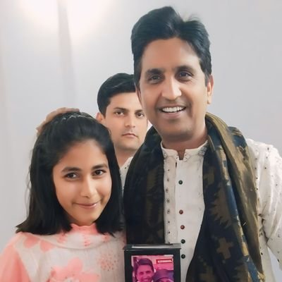हजारों दिलों की धड़कन है आप
कुमार विश्वास गुरु जी
देश का विश्वास ❤️💪@DrKumarVishwas
FanGirl