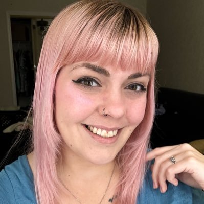 Pansexual 💖💙💛 ✨She/They-Orlando- Disney-D&D- cosplay- Star Wars. ✨ Next con: Metrocon