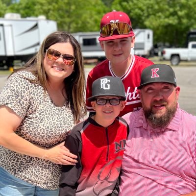 Lovers of God, family, baseball and the Tennessee Vols.