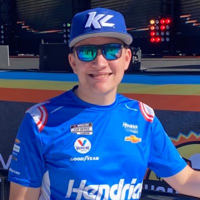 21, HUGE Fan of Kyle Larson #NASCAR, Also a Fan of #TexasRangers #TexasHockey #MFFL, Owner Of the #NASCARGTSERIES on GT7