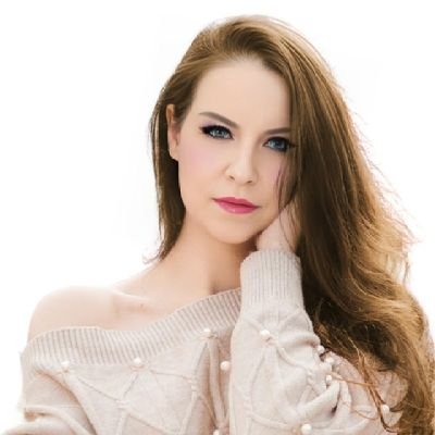 SaraDigita67676's profile picture. 💜 Creadora de contenido.
💜 Tutoriales, tipos y trucos en canva.
💜 Manejo de IG, Acompañamientos, Asesorías.