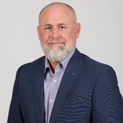 As an established Guru in fintech, I've mastered the art of creating unique experiences and profitable partnerships in the industry.