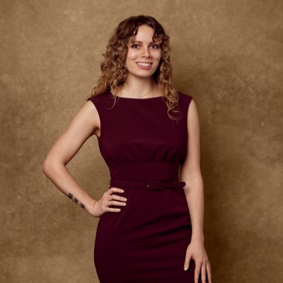 Reporter/MMJ for @SpecNews1CNY and @NewhouseSU grad. Story ideas? Email me at Natalie.Mooney@charter.com. Retweets/likes are not endorsements.