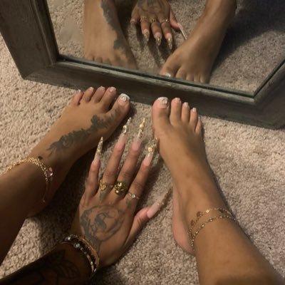 Just another DUDE who appreciates pretty women w/ pretty feet 👣😮‍💨🔞 | DM for promo, looking for new models 👸🏽🦶🏼