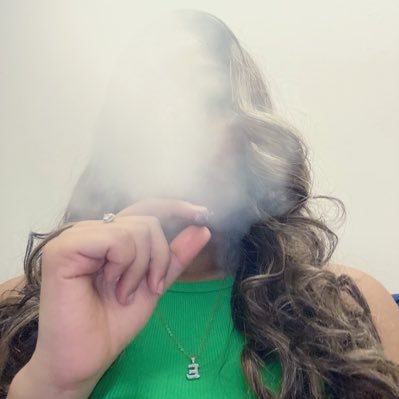 onmysecrectacc's profile picture. lizasmindd on ig :)