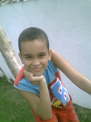 As pessoas podem dizer o que elas quiserem sobre mim,mas no final do dia,vou continuar sendo eu mesmo,e vou continuar vivendo a minha vida.