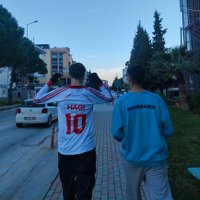 Anıl (@anilfln) 's Twitter Profile