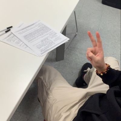 Mgargesh314's profile picture. Mauritania🇲🇷
 موريتانيا

Journalist,
صحفي،

translator,
مترجم،
🇺🇲🇪🇦🇷🇺🇨🇵🇲🇷
 ⏳🇯🇵🇨🇳⏳

programmer,
مبرمج،

.

Одна пчела не собирает мед🌸