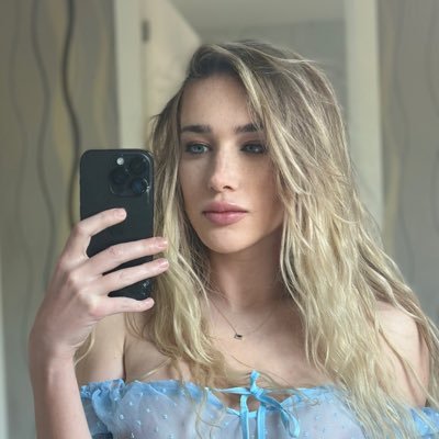 💦 Open trans slut ✊ Fisting, gaping, no limits 🕳️ 📍 NYC ⇄ Fort Lauderdale