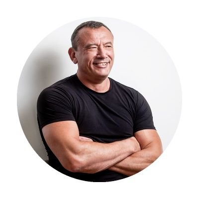Passionate about technology, fitness, and family. Founder & CEO with a background in software development and a love for bodybuilding, cars, and motorcycles