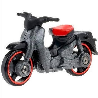 JarethLlam50285's profile picture. 