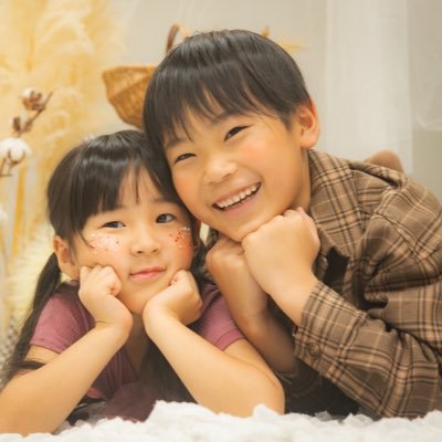 ⁡リツキ氏(7歳) カレンさん(5歳) ⁡🐇母管理🕊️キッズモデル /撮影会モデル/ファッションショー/アンバサダーなど頑張ってます☺︎ ⁡ 気軽にフォローしてください♪インスタもよろしくです☺︎♡