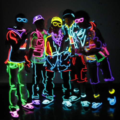 LiveLightz's profile picture. For those who like shakin it up to light and music
