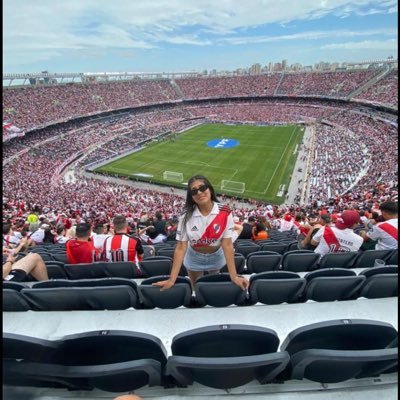 📚 Maestra Jardinera🧸
                                                                    Hincha y Socia de River Plate🐔