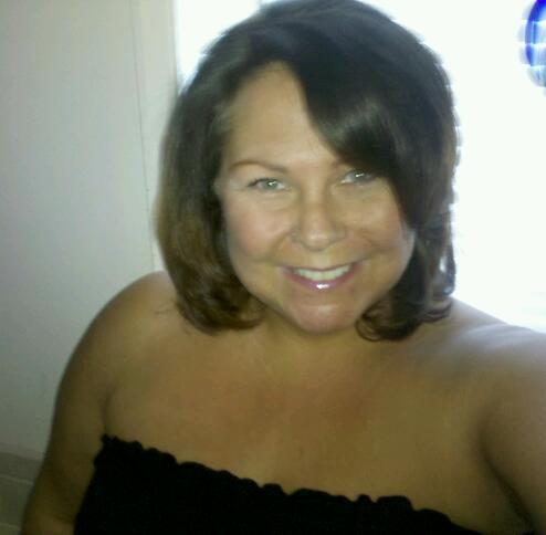 SherisTasteroom's profile picture. I do Sales and Marketing for http://t.co/zcI9EliBas, and am super excited about it!  Come join me on my new journey!!