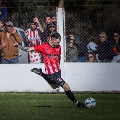 Ni uno mismo es dueño de sus sentimientos, un buen día todo cambia sin saber por qué.
- JUGADOR N° 12 🎺
- CERVECERO 🇦🇹
NAHITAN 🤍