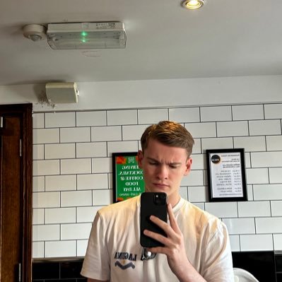 charliemoss134's profile picture. Paramedic | Views are my own.