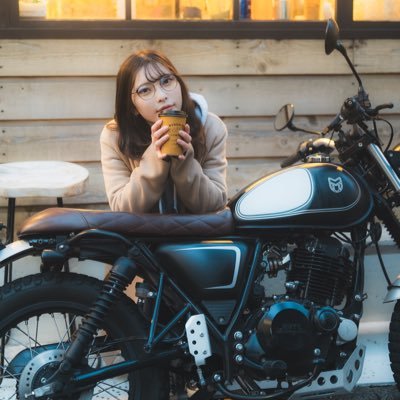 モデル/バイク女子として活動中の距離バグライダー🛵 愛車 ❥❥ XJR400(93') / Mastiff250(Mutt Moto)