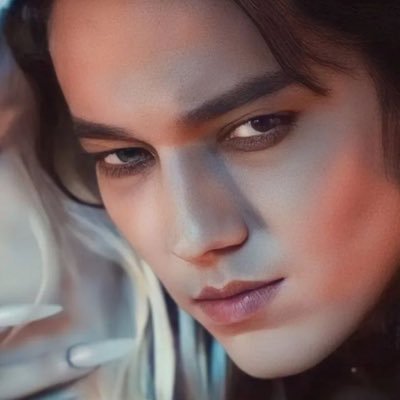 LenaLen33930560's profile picture. #PhoenixTwitterDears