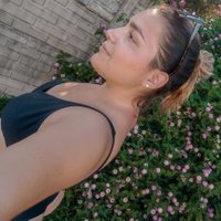 𝐿𝒶𝓇𝒾𝓈𝒶 (@larii_aizcorbe) 's Twitter Profile