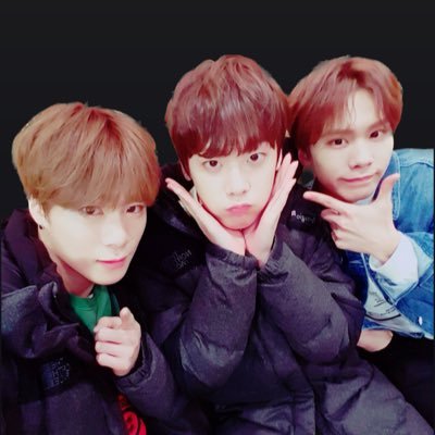 เป็น AROHA ของASTRO | เป็น HAMO ของROCKY | 🍀ออมม่าน้องมินย้อกและตันคงคือลูกแฝด | เมนมักเน่ไลน์ 아스트로 มุนบิน ร็อคกี้ ยูนซานฮา ❤️💜💛