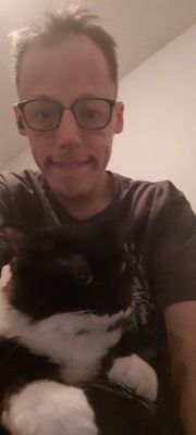 JamesMo21548203's profile picture. 