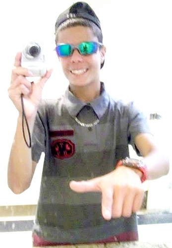 NAO TEEIN FIITA ERRADA COORRO 

PEELOO CEERTO &  AATROPELOO OO ERRADOO