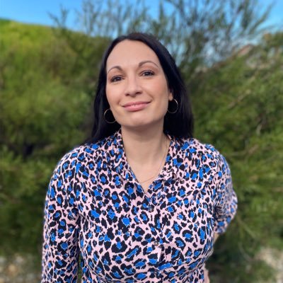 Lorna Cook / Elle Cook Profile