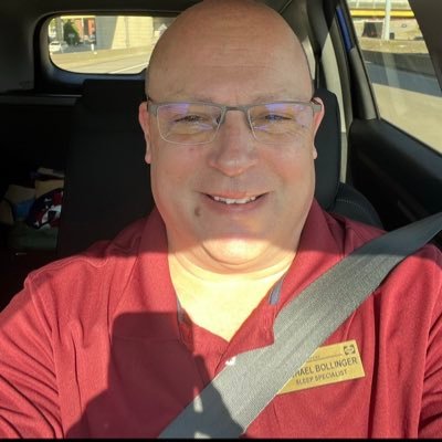 Michael84512900's profile picture. 