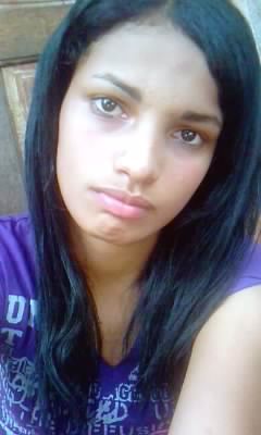 15aninhos,palmerense,preferida da mamãe minha vida:Neymar....Nick jonas....Chris Brown S2