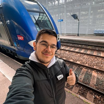 Conducteur de Train SNCF sur Grenoble 🚂 #TERAURA — Ambassadeur SNCF et M TAG. — 20 ans — Vive les transports, les Alpes et le ski ⛷️ ☀️