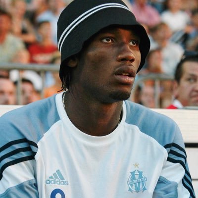 Fan de football et donc de l’Olympique de Marseille et du coup de la corde à linge