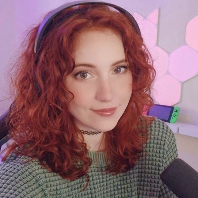 💜 Cosplay • @Twitch Partner • Retro games • Zelda • NL/UK • 🏳️🌈 • AuDHD • contact@denzhy.com
