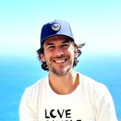 ArnoVanDerH's profile picture. Front-end web developer who hides out in the mountains from time to time.
