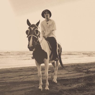 bangbypen's profile picture. 