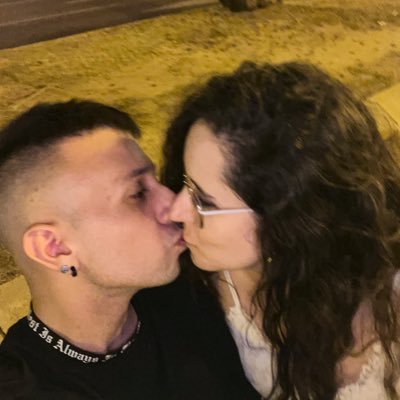 djpitu22's profile picture. ٩(-̮̮̃-̃)۶🎧pasion por la musica 🎧Te quiero cariño siempre 16 me besas o te chupo٩(-̮̮̃-̃)۶٩(-̮̮̃-̃)۶  ❤️16/10/09❤️