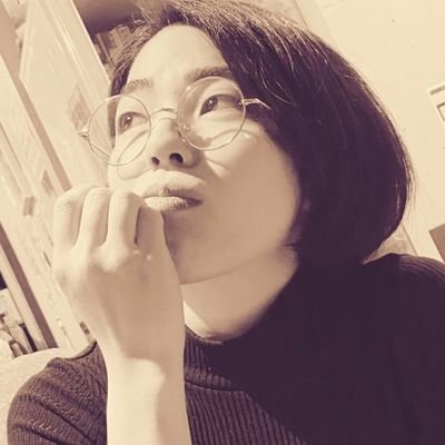 歌手です。ジャズ、ヒップホップ、ソウル、ブラジル音楽好きです
「青嗜好/Tambén Quarteto」「えとらんぜ」