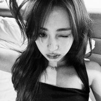 Tia-na (@yjti4n4) 's Twitter Profile